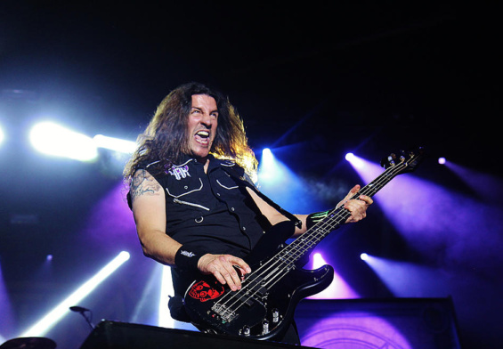 Frank Bello de [Anthrax] anuncia nuevo álbum solista.