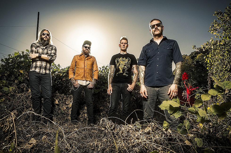 MASTODON presenta el video oficial de ‘Fallen Torches’.