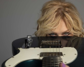 [HEART] (Nancy Wilson) lanza el single ‘The Rising’