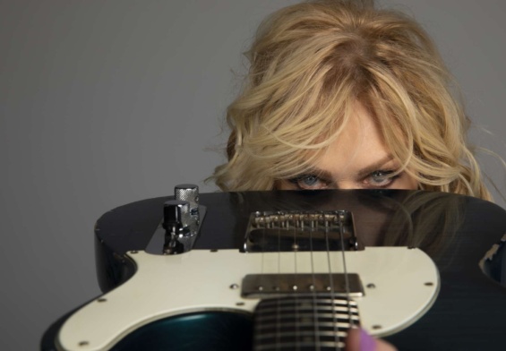 [HEART] (Nancy Wilson) lanza el single ‘The Rising’