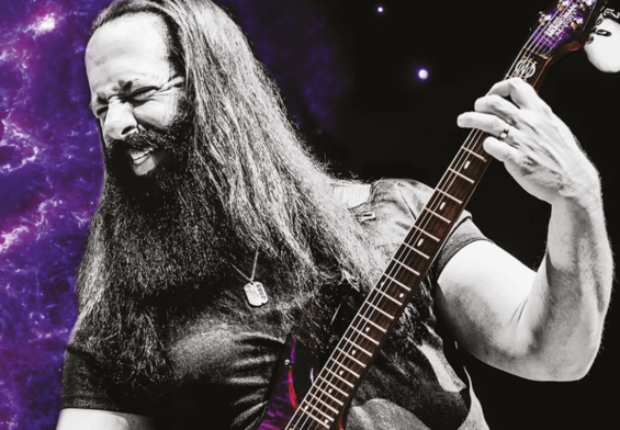 [John Petrucci] lanza productos para la barba y lanzará una guitarra 8 cuerdas.