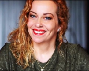 [ANNEKE VAN GIERSBERGEN] nos trae un regalo para Diciembre