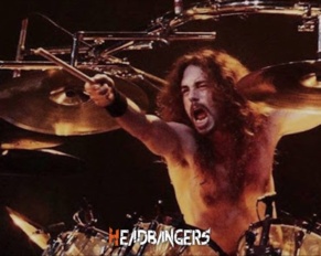 Observa una versión inedita de la canción ‘Hangar 18’ interpretada por [Nick Menza]