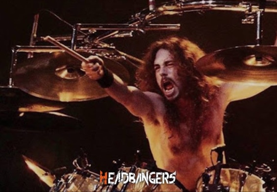 Observa una versión inedita de la canción ‘Hangar 18’ interpretada por [Nick Menza]