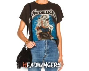 Critican a Tiktoker por usar playera de [Metallica] en sus videos