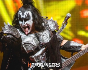 Se molestó [Gene Simmons]: ‘¡Usar tapaboca debe ser una orden!’