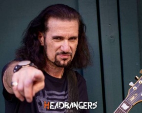 [Bruce Kulick]: ‘Tienes que perseverar y seguir trabajando duro’