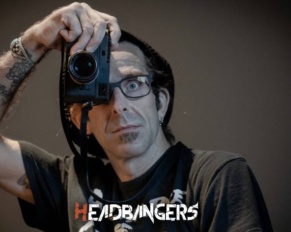 Si ayudas a [Randy Blythe], recibirás una sorpresa