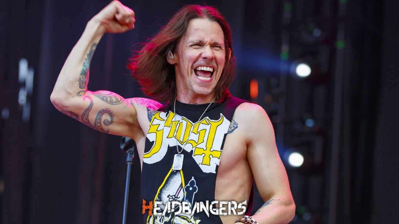 [Myles Kennedy] habla de las versiones acusticas de sus canciones