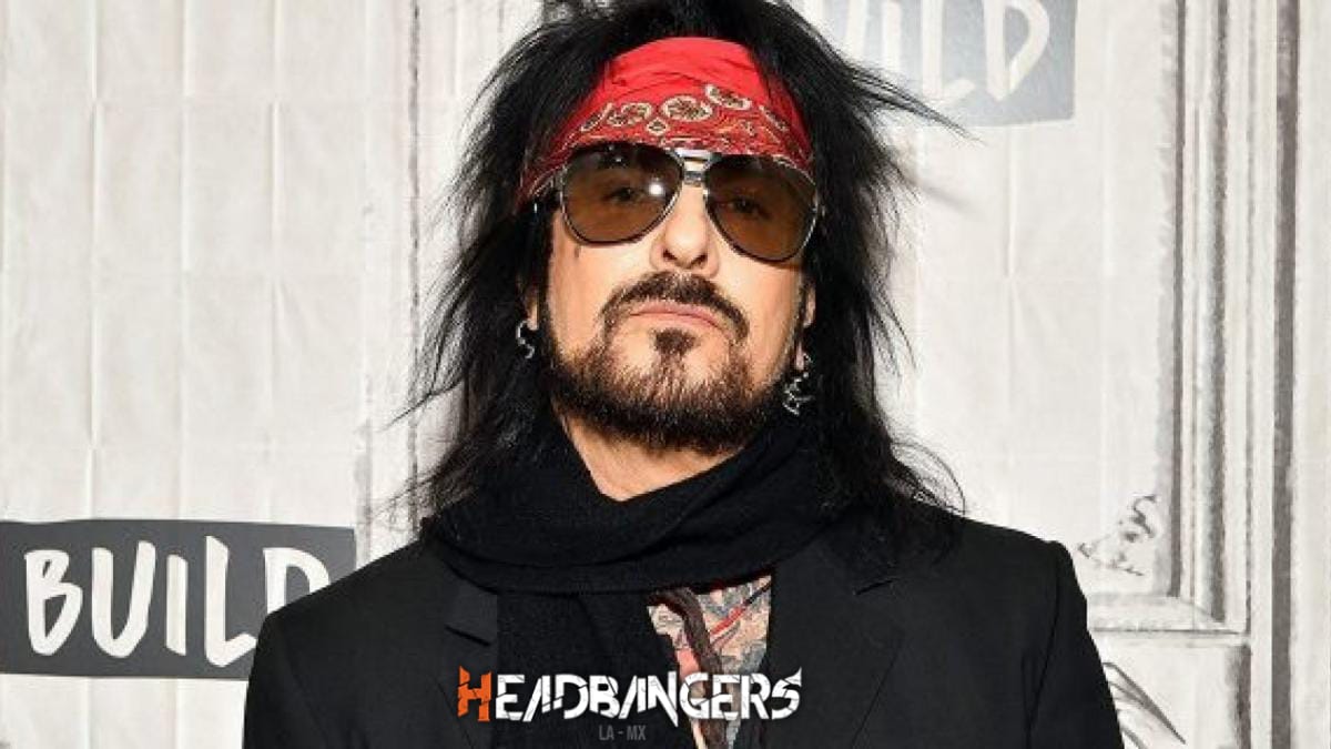 [Nikki Sixx] de [Mötley Crüe] brinda detalles de su nuevo libro