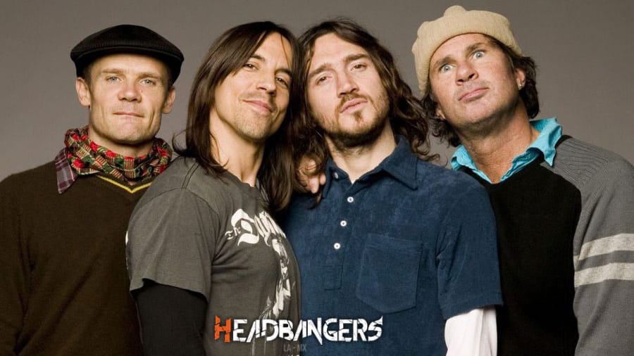 Wow! [Red Hot Chili Peppers] venden su catalogo de publicación