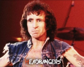 Impensable: [Bon Scott] serian 75 años y familia recrea su magia con nueva web.