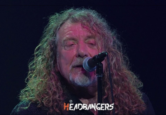 [Robert Plant] en primer concierto con [Saving Grace] en era de Pandemia