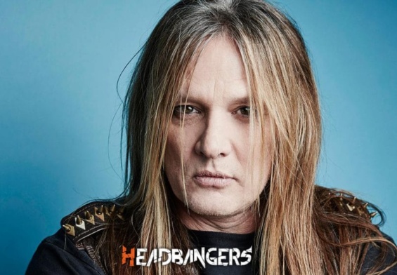 [Sebastian Bach] insta a sus fanáticos a vacunarse contra el Covid-19