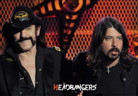 [Dave Ghrol] cuenta una ‘sucia’ historia con el legendario [Lemmy Kilmister]