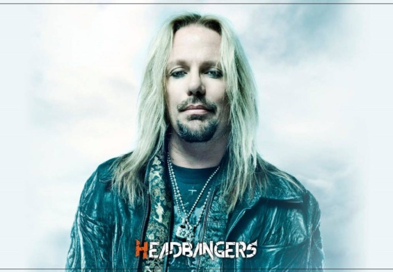 ¡El sorprendente solo en 2022 de [Vince Neil]!