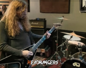 [Dave Mustaine]: enseña ‘Symphony of destruction’ en el Rock ‘n’ Roll Fantasy Camp