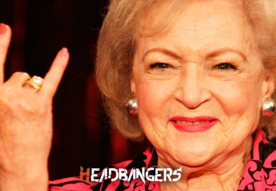 [Betty White] la “mamá” Death Metalera