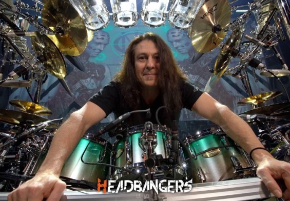 ¡Fuertes declaraciones! [Mike Mangini] afirma ser perfecto y por eso llegó a [Dream Theater]