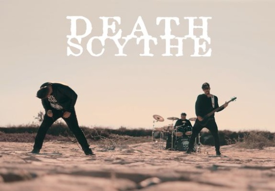 En un emblemático desierto, [Death Scythe] lanza su nuevo sencillo