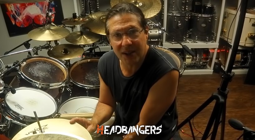 [Mike Mangini] baterista de [Dream Theater] comparte un vídeo promocional de parodia.