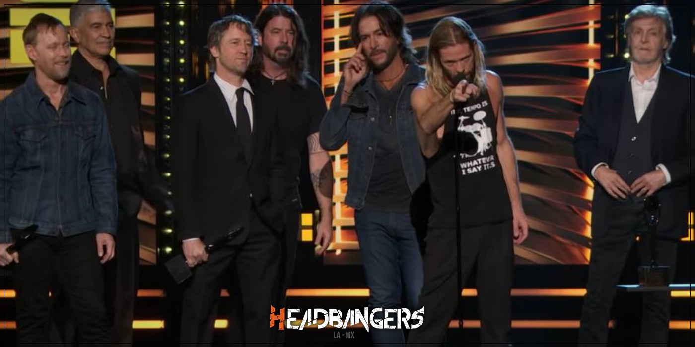 Un Beatle rinde palabras en homenaje a [Taylor Hawkins] de [Foo Fighters]