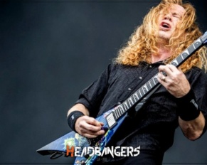 ¿[Dave Mustaine] sorprende con gran sorpresa a un fan!