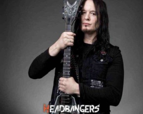 [Michael Amott] nombra sus tres canciones favoritas de los tres cantantes de [Arch Enemy].