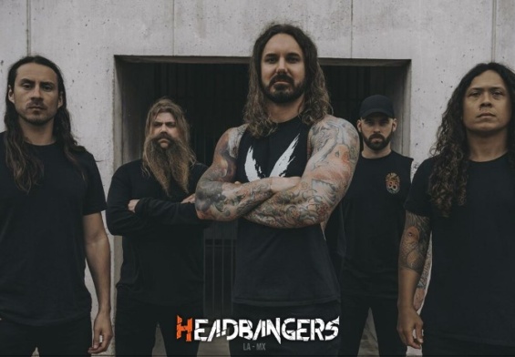 ¡Es Oficial! [As I Lay Dying] anuncia que el bajista [Josh Gilbert] deja la banda.