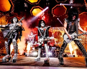 ¡¿KISS usando backing tracks en vivo?!