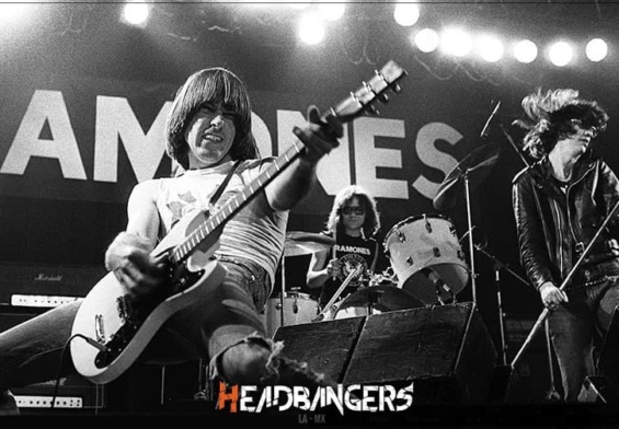 ¡Épico! El Último Show de los [Ramones] en 1996