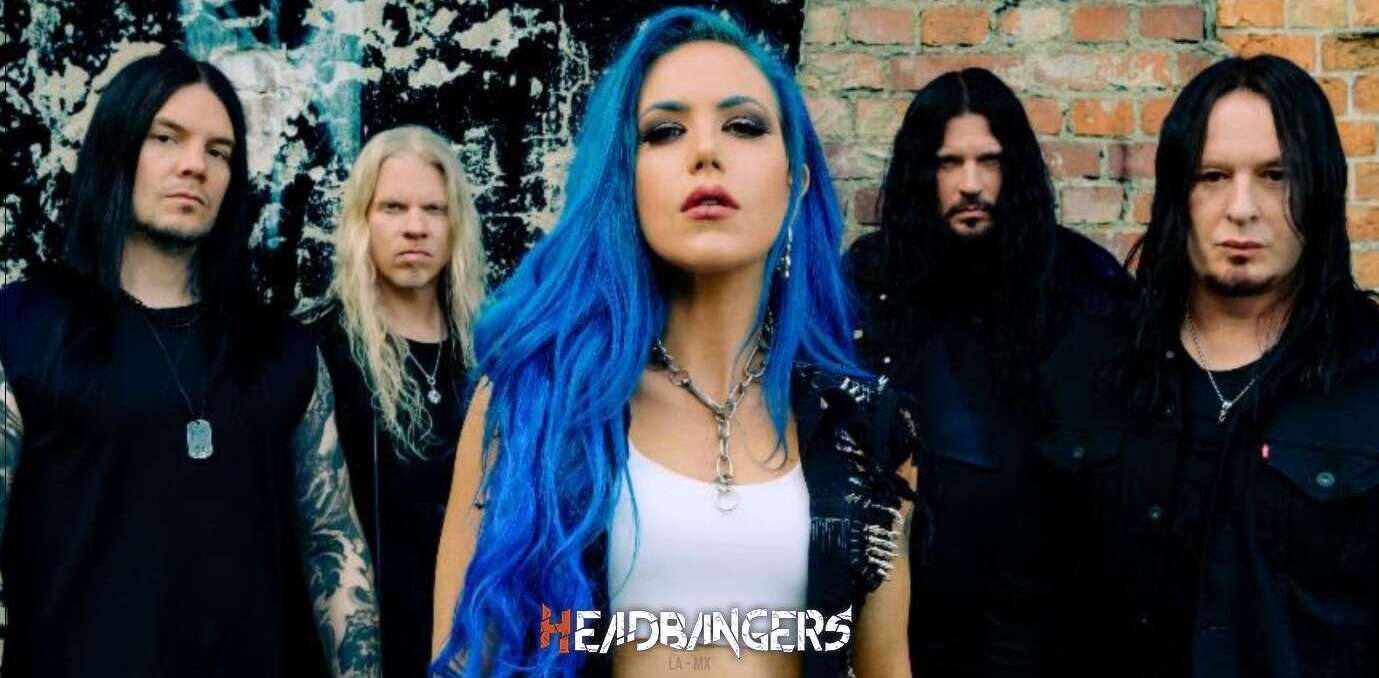 Michael Amott de Arch Enemy: Lanzar más singles está vez ha ‘funcionado muy bien’.