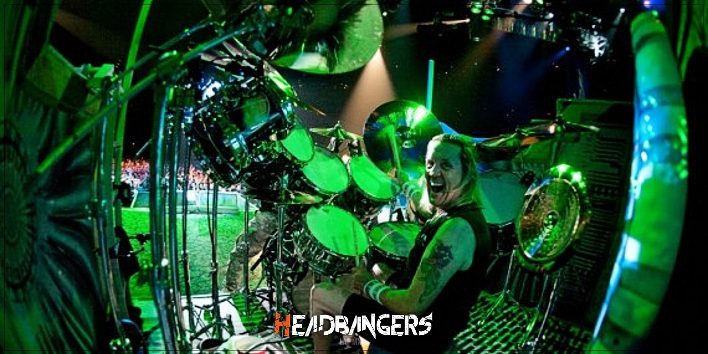 Nicko McBrain nos enseña su nuevo set para el final de la gira “Legacy of the Beast”