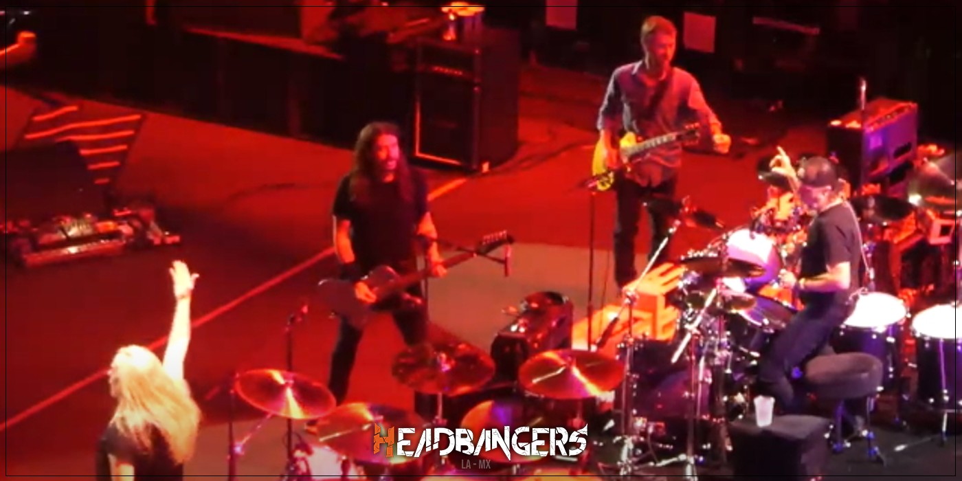 ¿Lars Ulrich, Gezzer Butler, Sebastian Bach y Dave Grohl haciendo un cover de Black Sabbath?