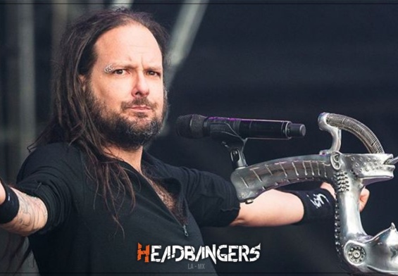 Jonathan Davis lanza marca para animales “Freak on a leash”