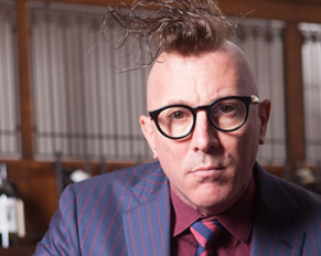 Maynard James Keenan “ser relevante es casi imposible…y desesperante”