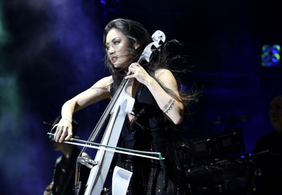 ¡Una increible colaboración de Kamelot!: Tina Guo se suma a la banda