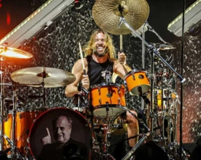 ¡El gran tributo de Foo Fighters en el cumpleaños de Taylor Hawkins!