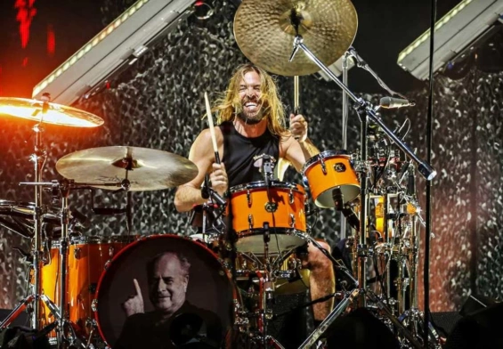 ¡El gran tributo de Foo Fighters en el cumpleaños de Taylor Hawkins!