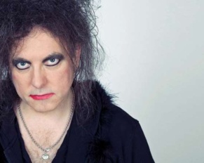 ¡Otra Guerra!: [Robert Smith] va con todo contra [Ticketmaster]