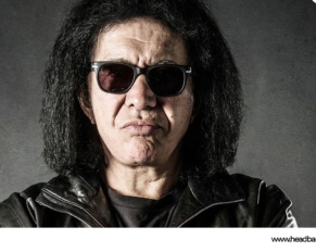 Gene Simmons dona 0,000 a la organización Mending Kids