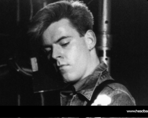 [Noticias]: Duro golpe en el Rock, fallece Andy Rourke ex bajista de The Smiths.