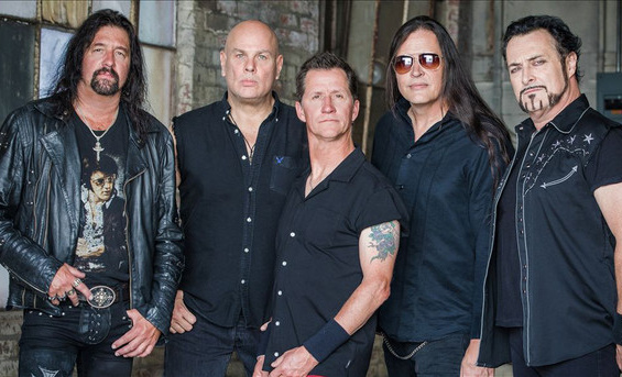 Kurdt VanderHoof de Metal Church comenta sobre el suicidio de Mike Howe.