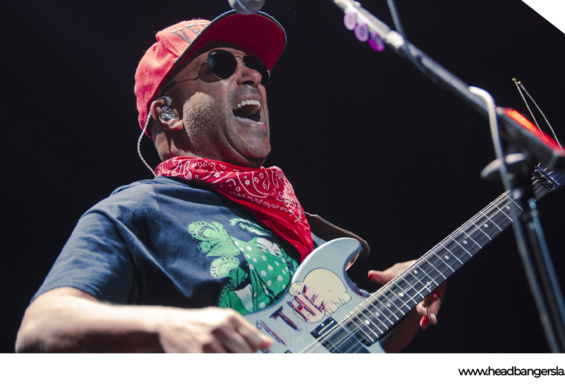 [LiveReview]: Tom Morello en Chile – ‘Canto furioso de libertad’