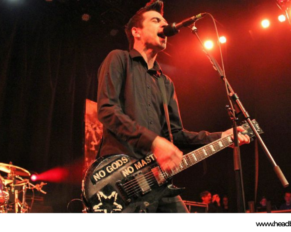 [Noticias]: Crecen las acusaciones y controversias para Justin Sane Ex-Anti Flag.