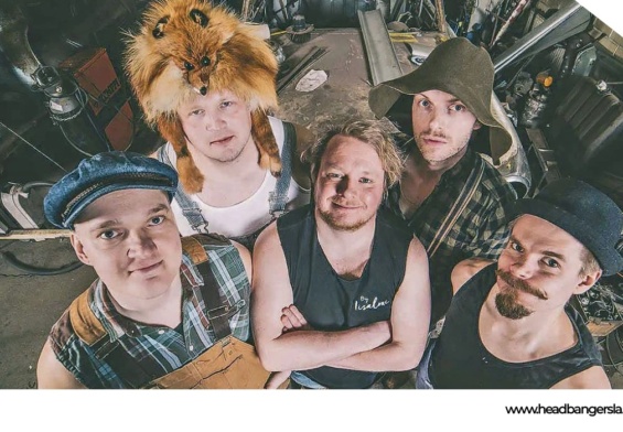 STEVE’N’SEAGULLS estrena video de su nuevo sencillo ‘Don’t fear the Reaper’: ‘es un clásico increíble’