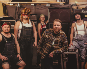 ¡Lo Nuevo!: Steve’N’Seagulls se aventura a nuevos horizontes con ‘Signals From The Past’